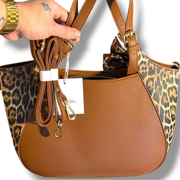 Accent Leopard Tote Bag w/ Scarf – Chic & Versatile - Picture 9 of 9